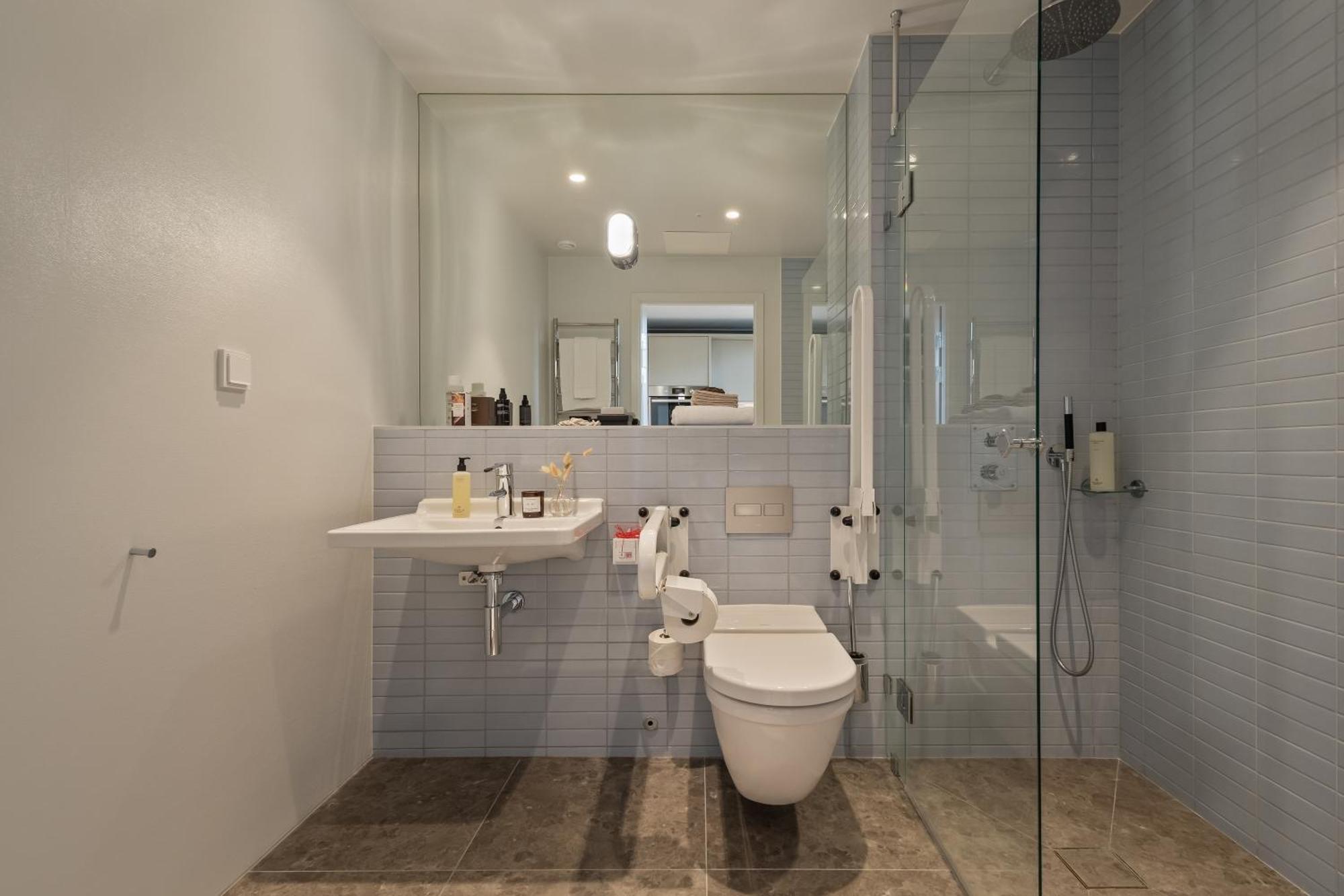 Unity Hammarby Sjoestad - A Studio Hotel ストックホルム エクステリア 写真